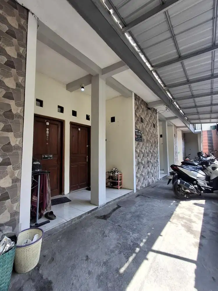 Dijual kost aktif belakang uns
