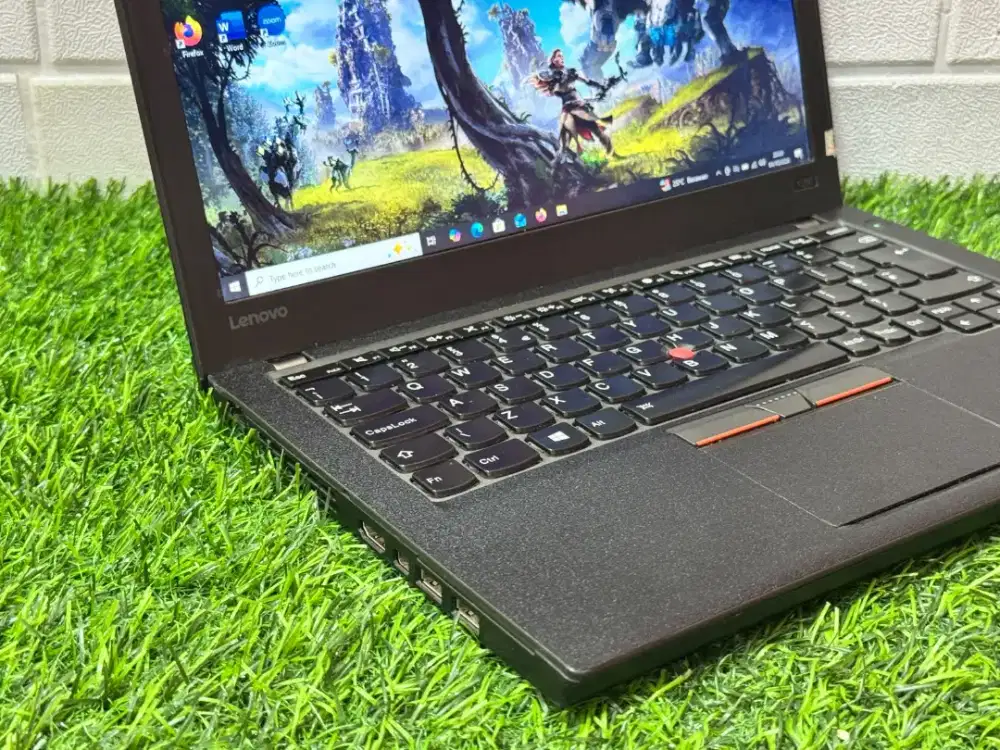 Laptop Lenovo Thinkpad x260 intel core i5-6300U RAM 4 GB/SSD 128 GB