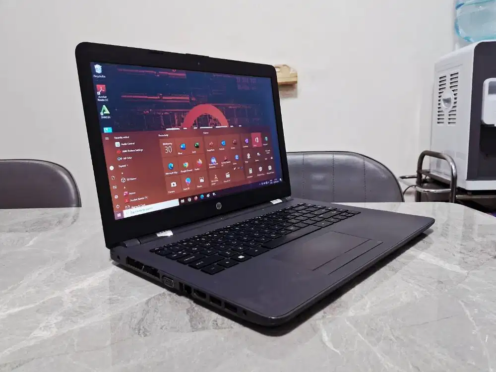 HP AMD A9 SSD ReadyUp 5Compute Radeon R5 Win ORI Garansi