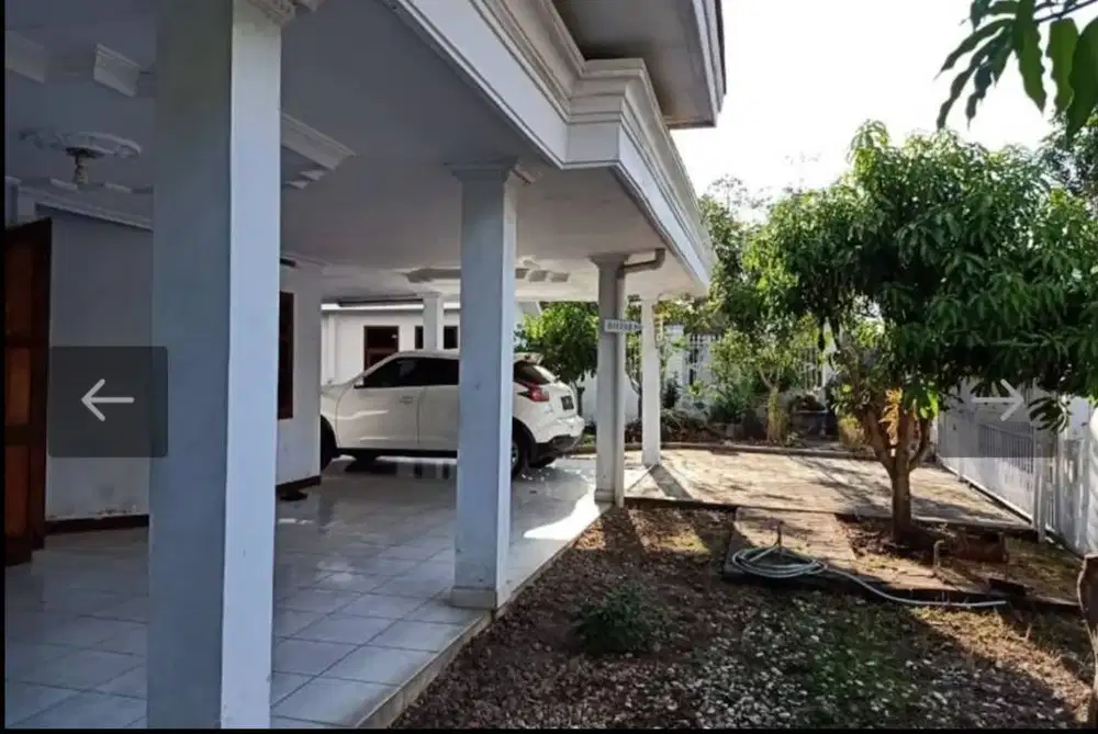 Rumah + Paviliun dijual di Genteng Banyuwangi