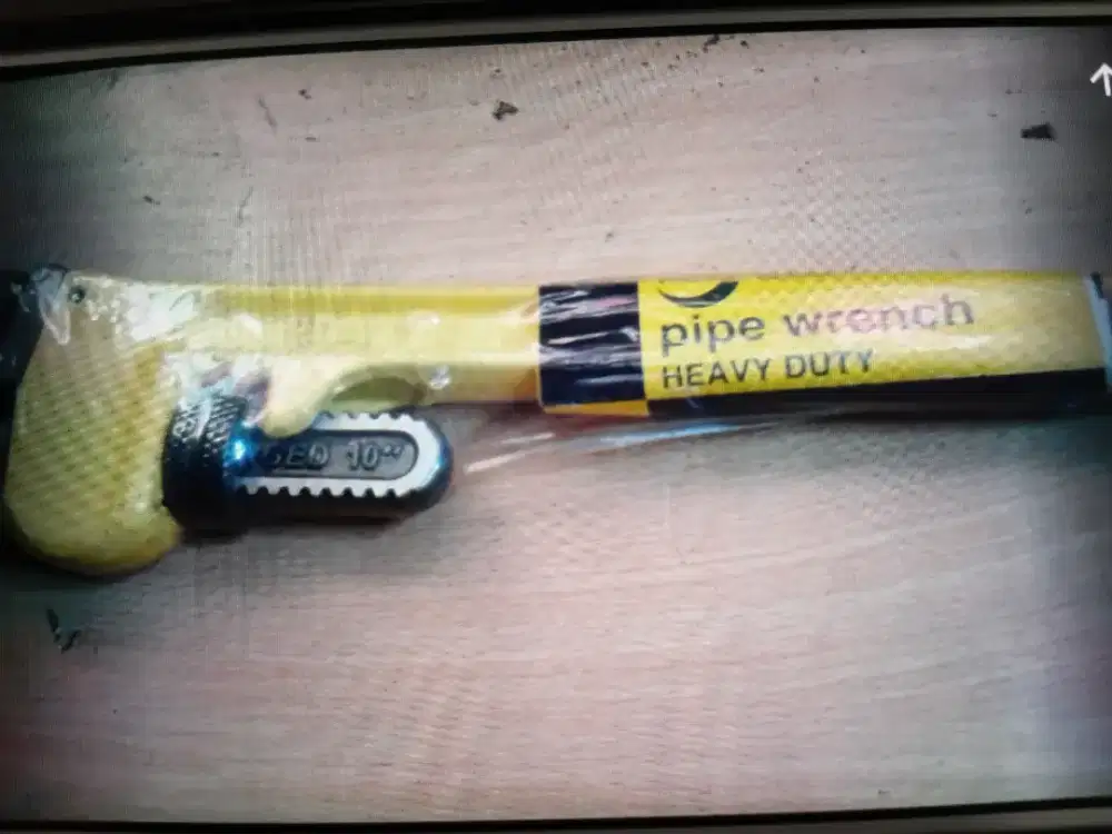 Pipe Wrench Heavy Duty 10 Inc