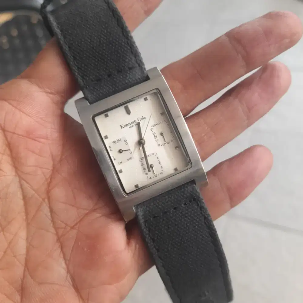 Jam tank kenneth cole