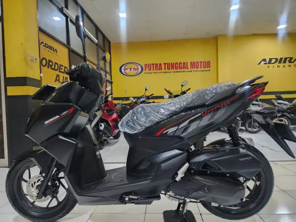 ALN VARIO 160 CBS KM LOW BARANG MULUS NO MINUS SIAP PAKAI BANGET