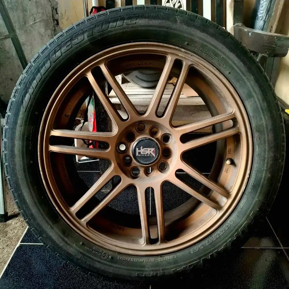 Velg HSR R17 sudah include ban