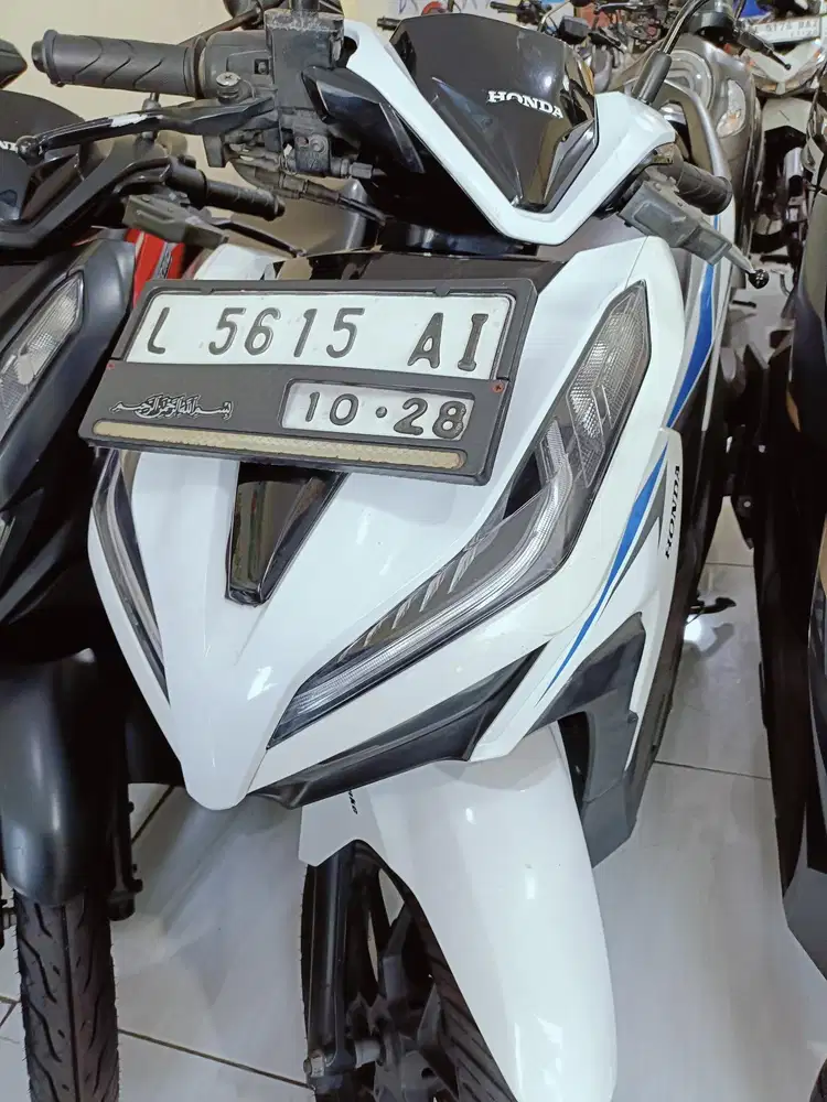 Minus pemakaian HONDA VARIO125 ESP CBS SPORTY FI ECO 2018 bisa kredit