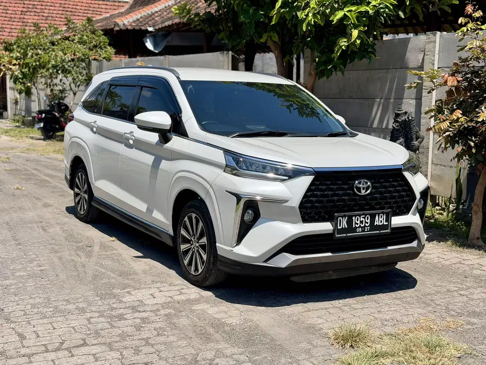 Toyota new veloz 1.5 manual mt tahun 2022 asli bali tgn1