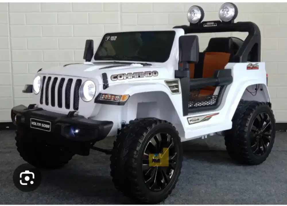 Mobil Aki Remote Anak Jeep Commando Ban karet