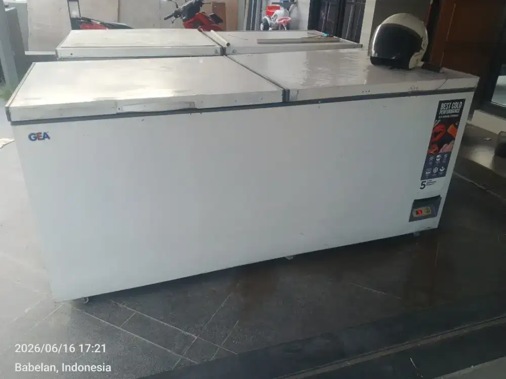 Jasa service freezer kulkas showcase