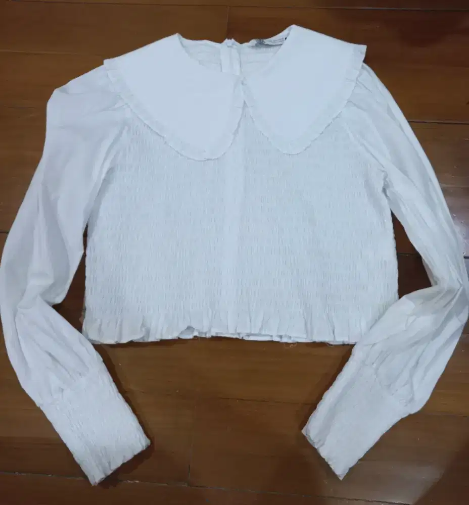 Dijual Cepat ! ZARA White Smocked Collar Blouse