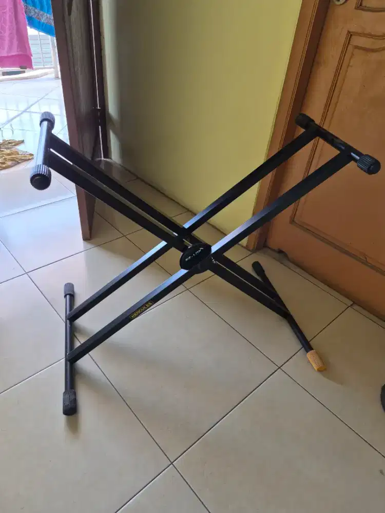 Stand keyboard hercules