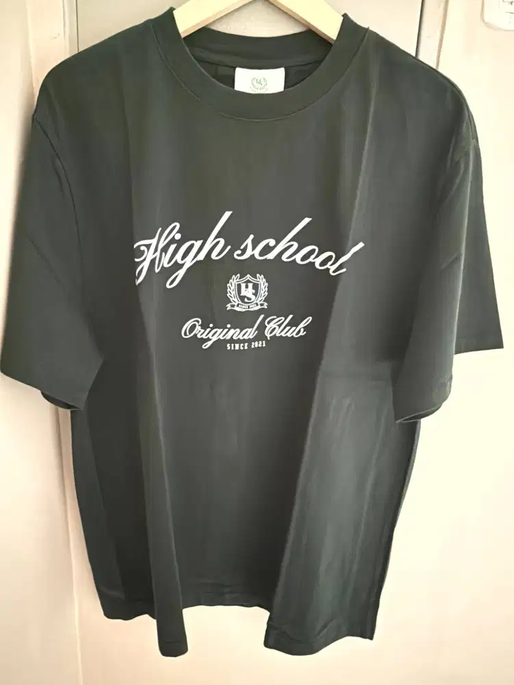 Kaos Grafis Vintage High School Original Club