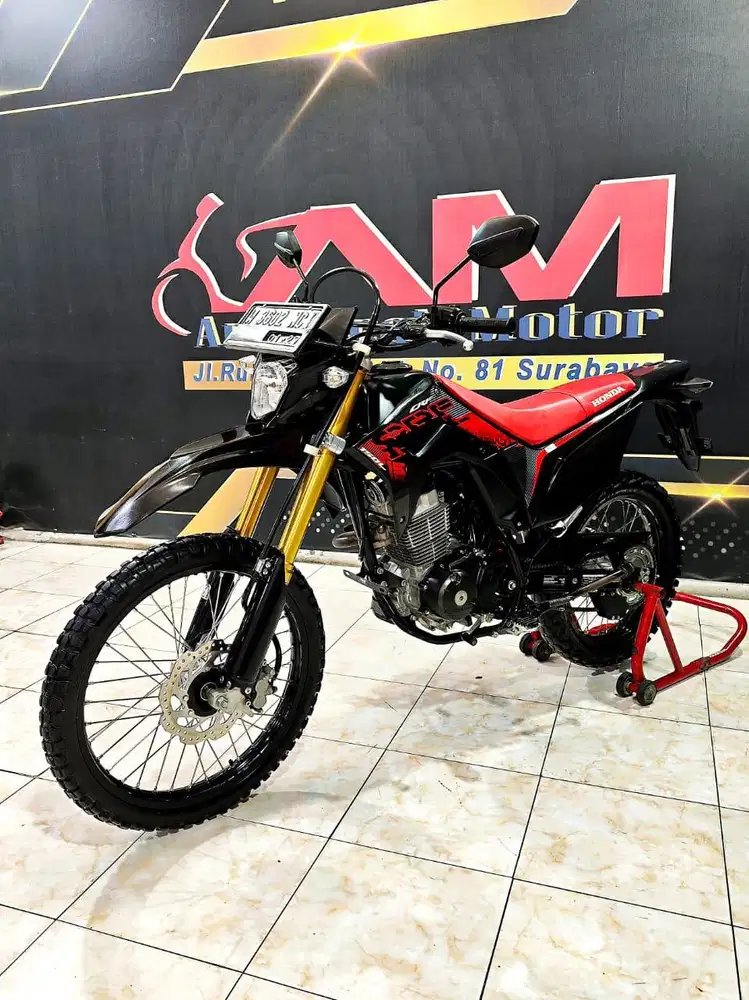 Honda CRF 150L Black Glossy mewah Th 2021. Anugerah Motor Rungkut