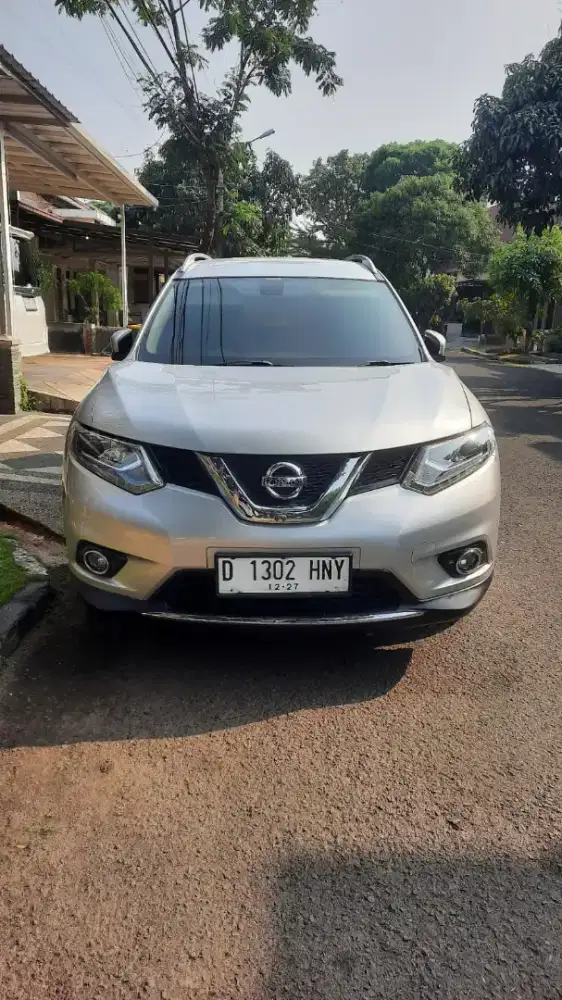 Dijual CASH NEGO Xtrail 2017 KM Low Fullset Full Original