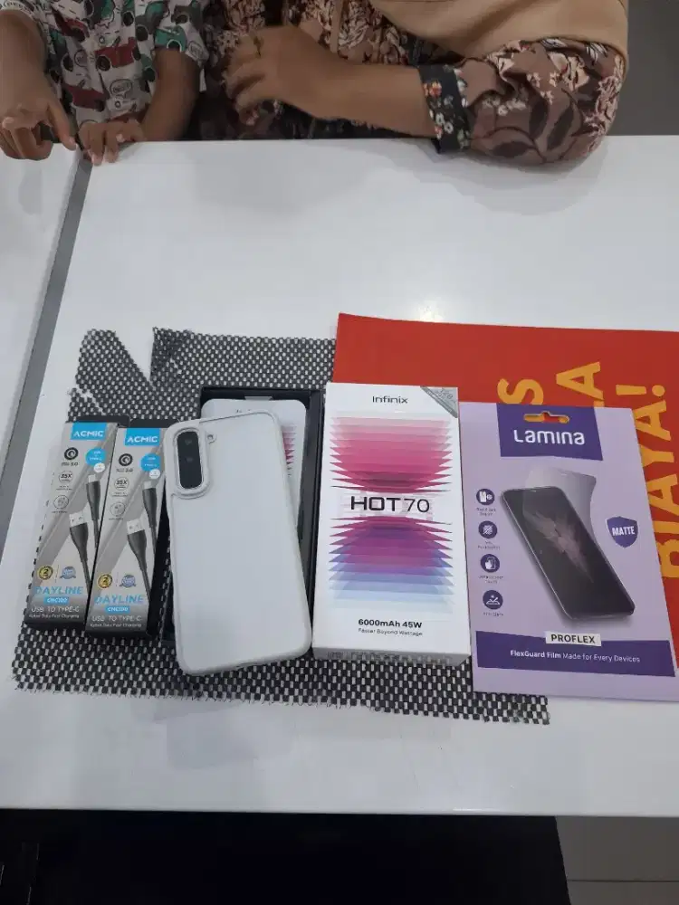 INFINIX HOT 70 4/128 KAMERA STABIL 2JUTAAN