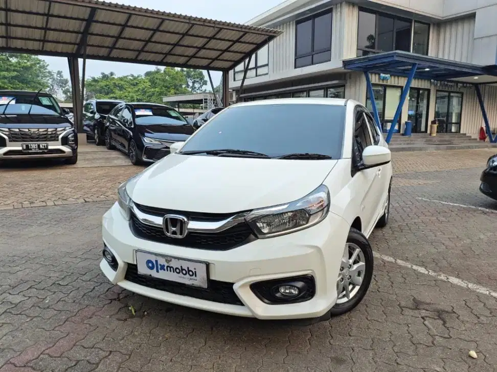KM Rendah - Honda Brio Satya 1.2 E Bensin-AT 2022