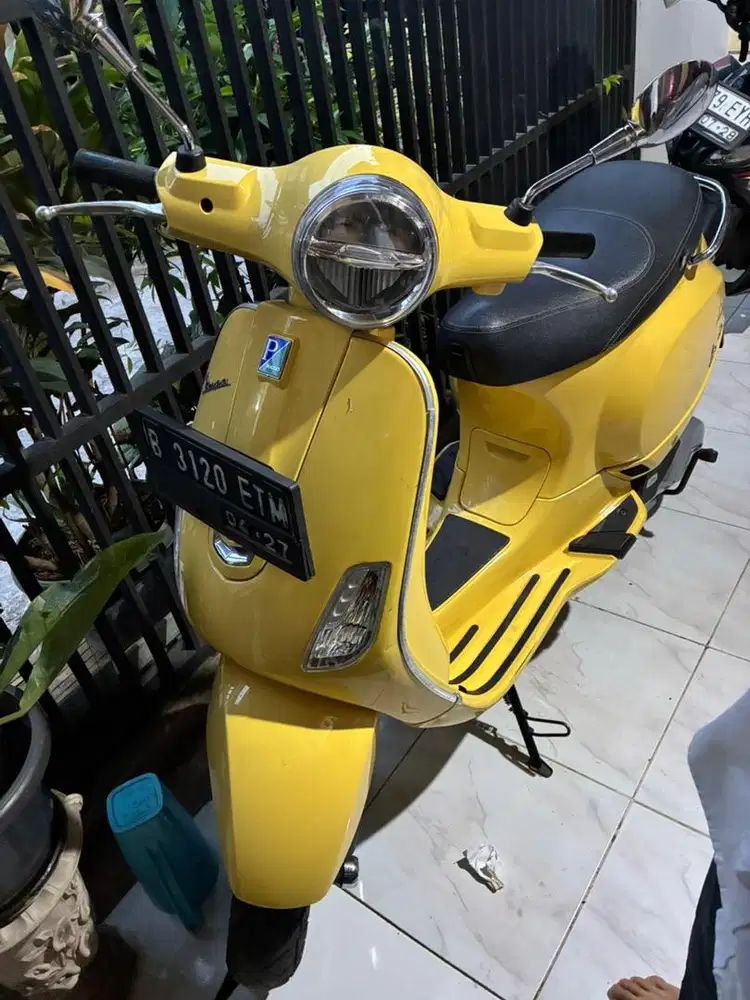 Piaggio Vespa LX iGet 125 2022