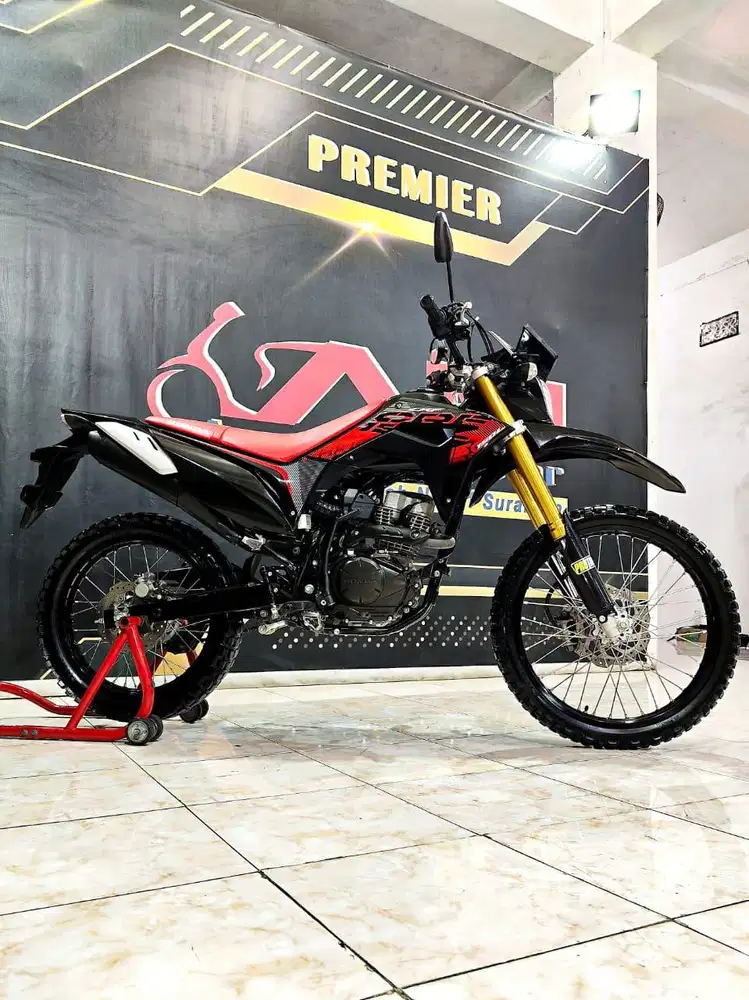 Honda CRF 150L black glossy mewah Th 2021. Anugerah motor rungkut