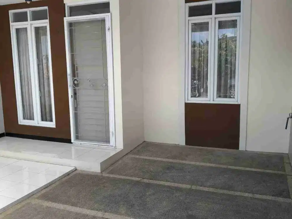 jual cepat rumah di Greenville taman Kopo indah 2
