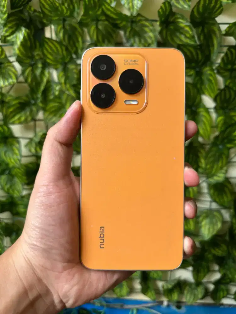 ZTE Nubia V70 Ram 8/128 Gb No Minus Siap Pakai