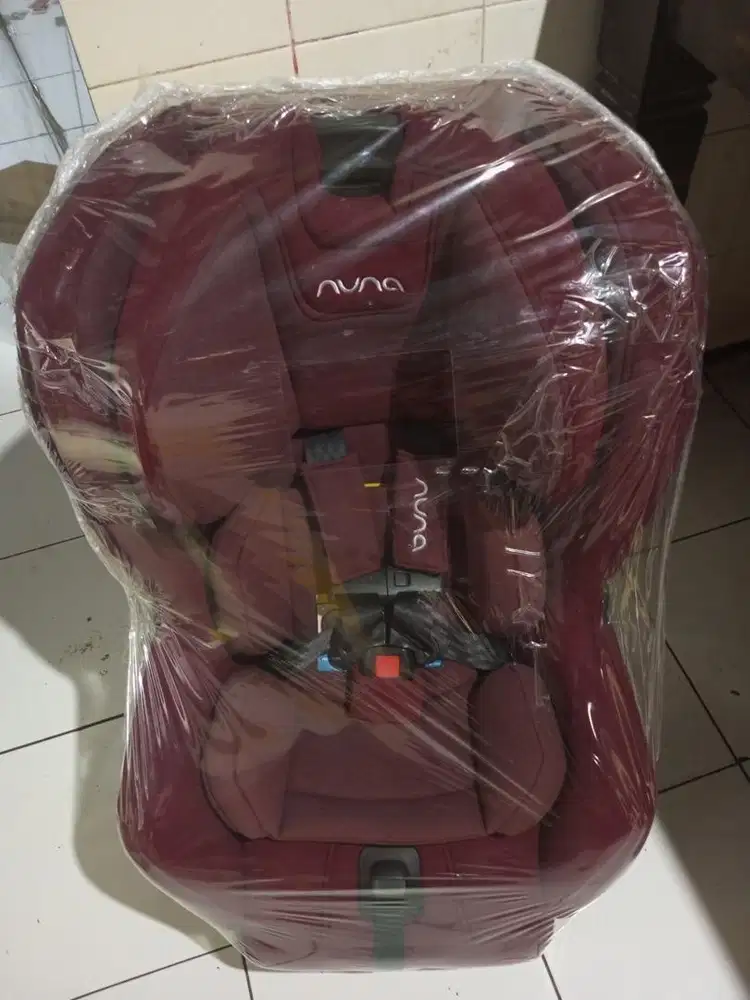 Nuna rava carseat