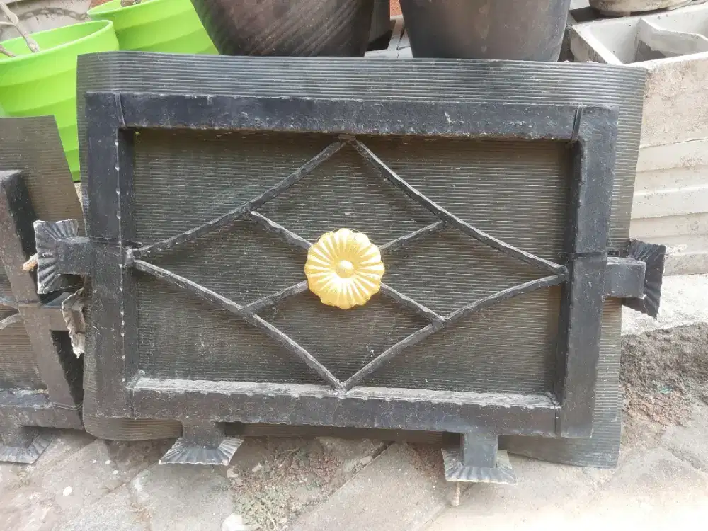 Ornamen pagar 46 x 36
