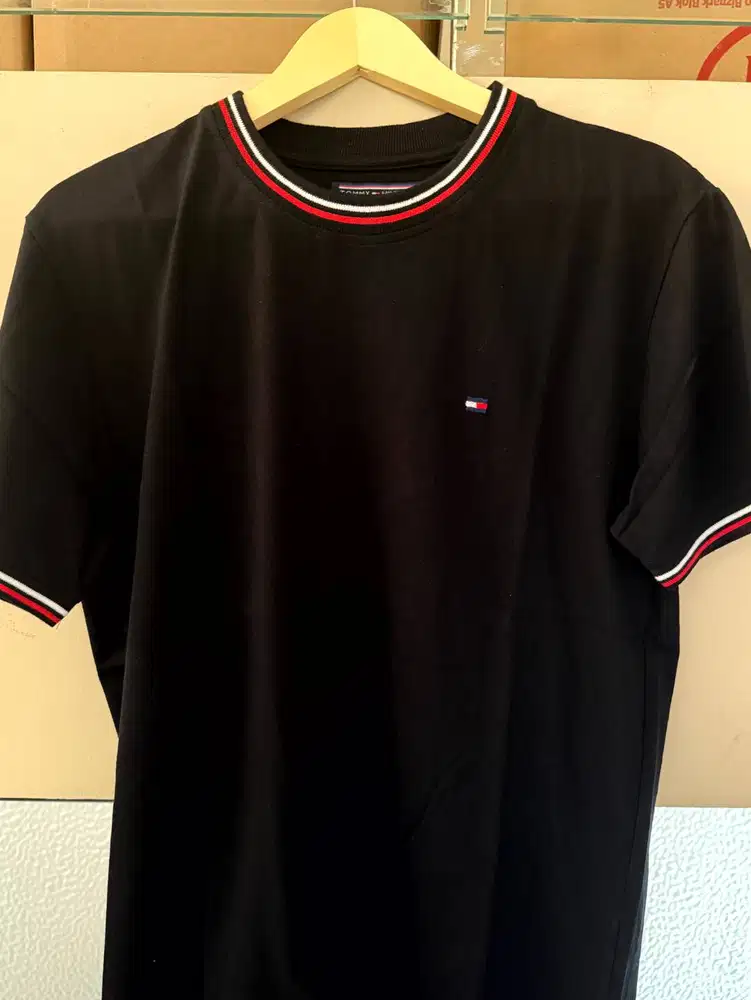 Kaos Ribbed Neck Tommy Hilfiger