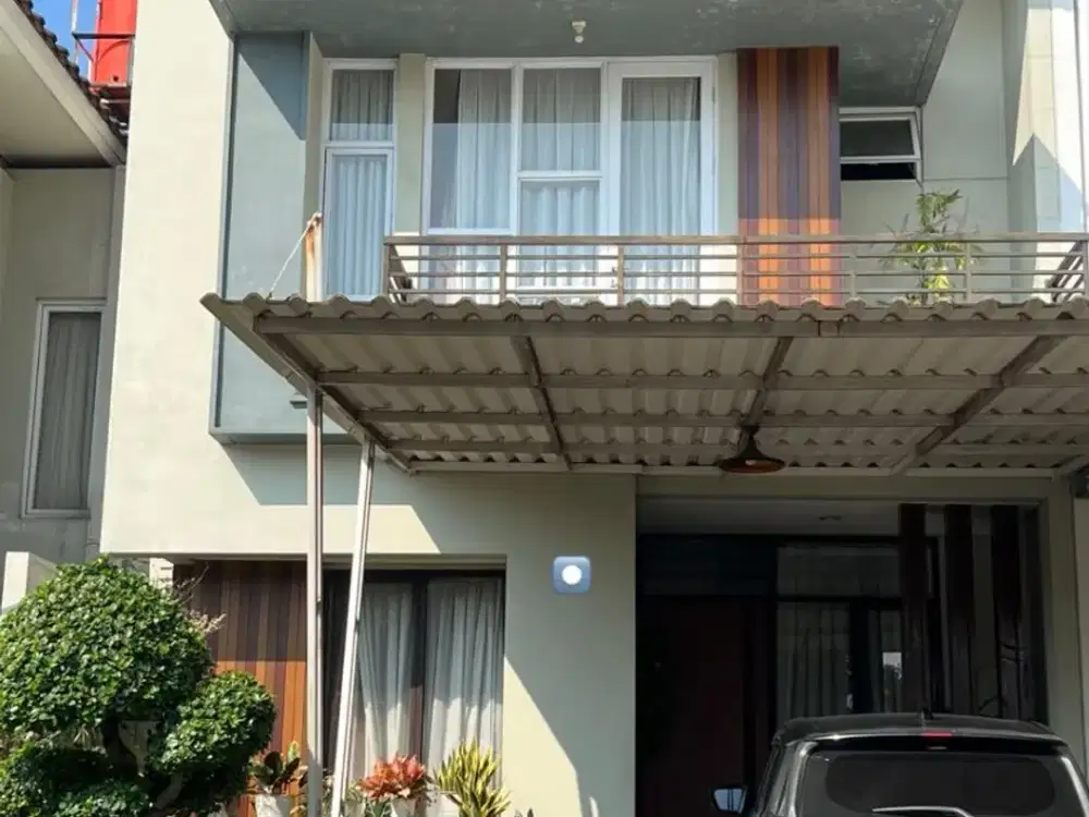 Dijual Rumah Semi Furnish 2 Lantai Cluster Depan Legenda Wisata