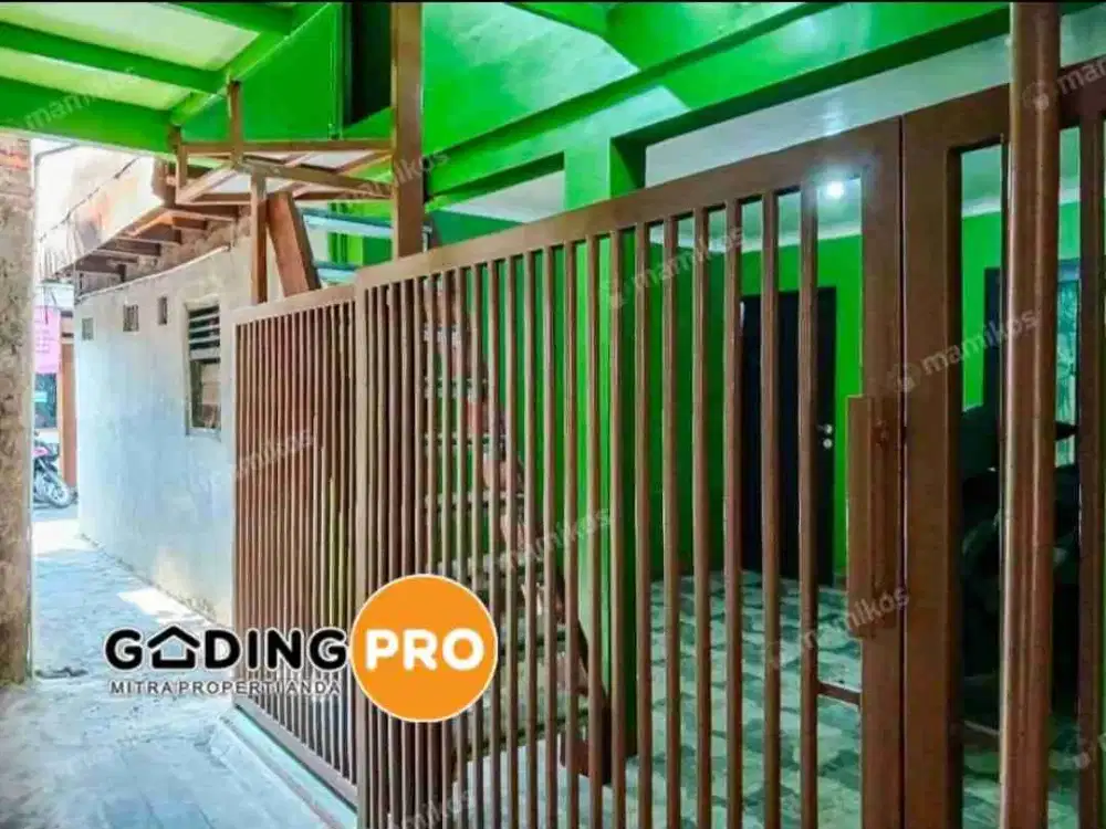 Jl Jend Sudirman, Karet Kuningan, Setiabudi, Jaksel. Rumah Dijual (50 meter masuk gang dr Jl Jend Sudirman)