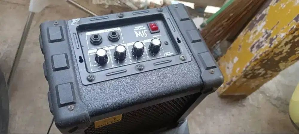 Dijual Cepat BU Ampli Gitar Bulldog M15