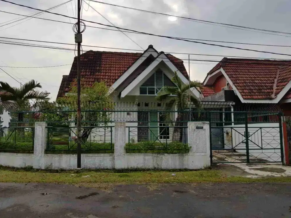 DIJUAL RUMAH SEKTOR 1.6 GRIYA LOKA BSD CITY