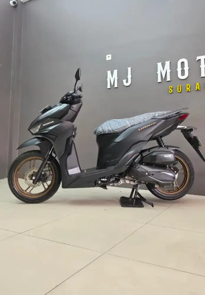 Honda Vario 125 CBS ISS Tahun 2024