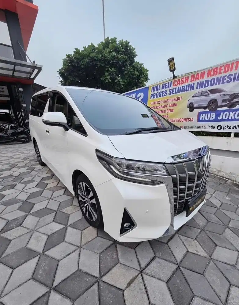 Alphard G Tahun  2022