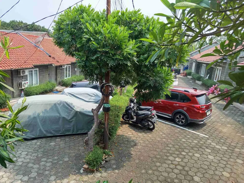 Jarang ada, dijual tanah bonus rumah kontrakan, cocok untuk cluster, dekat cinere mall