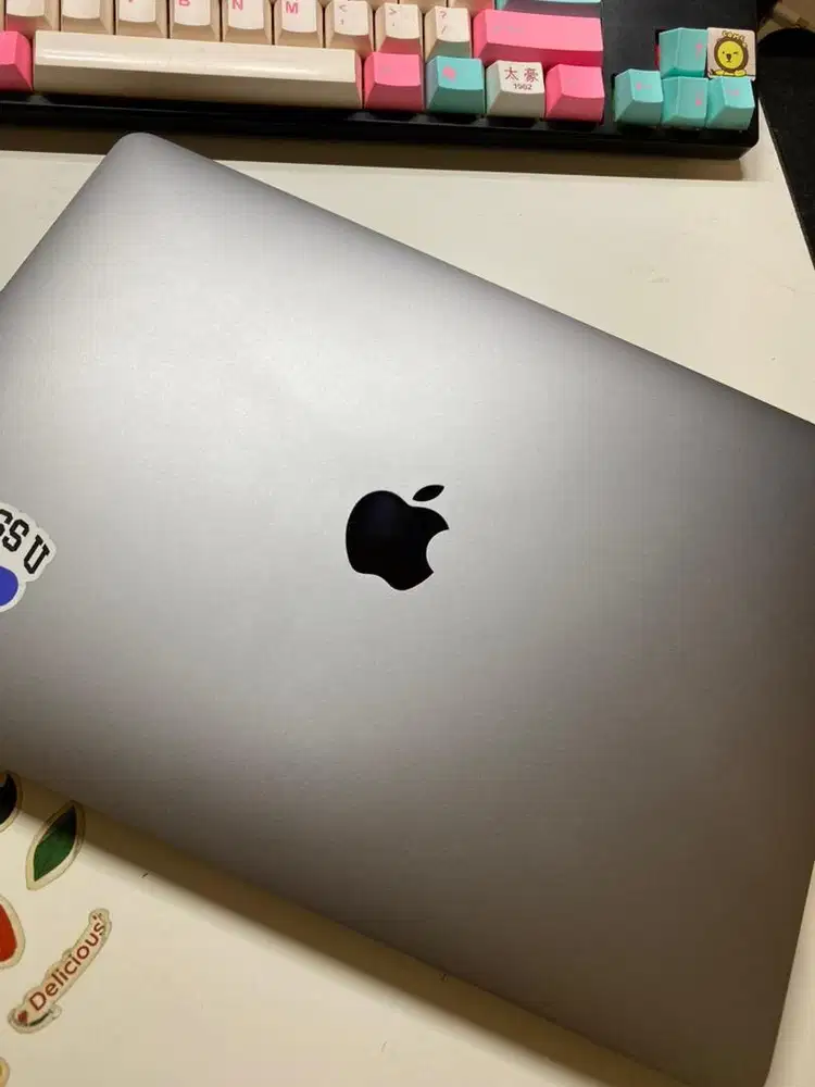 Jual Laptop Ibox MacBook Pro 2017 13” 8GB 256GB Non Touch Bar