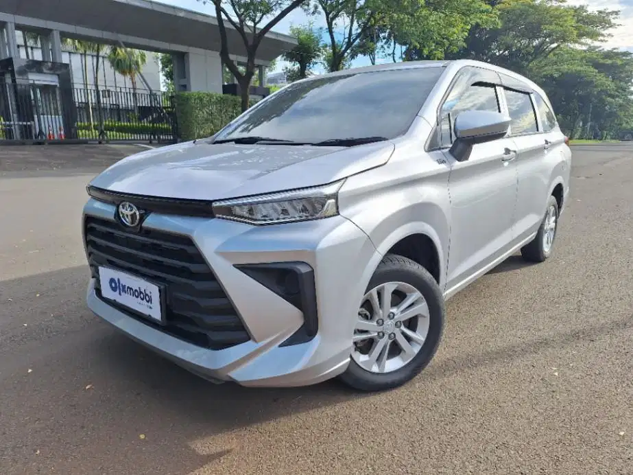 Toyota Avanza 1.3 E Bensin-MT 2022 Silver