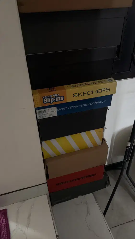 Dus BOX sepatu branded