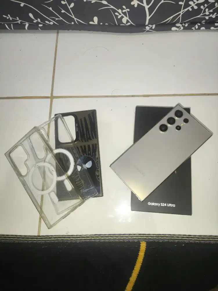 Samsung S24 ultra 12/256