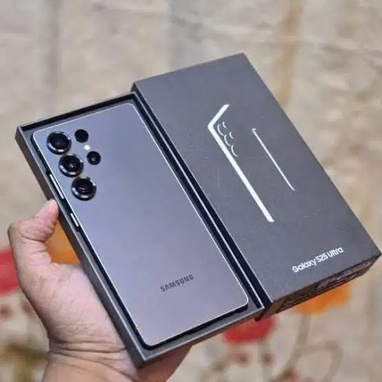Samsung S25 Ultra 256 Garansi Masi On