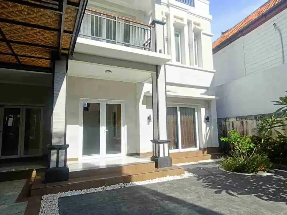 disewakan rumah nusa dua
