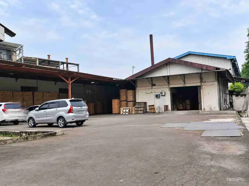 Pabrik Dijual Bekasi Utara LT 3.460 m² SHM Zona Industri