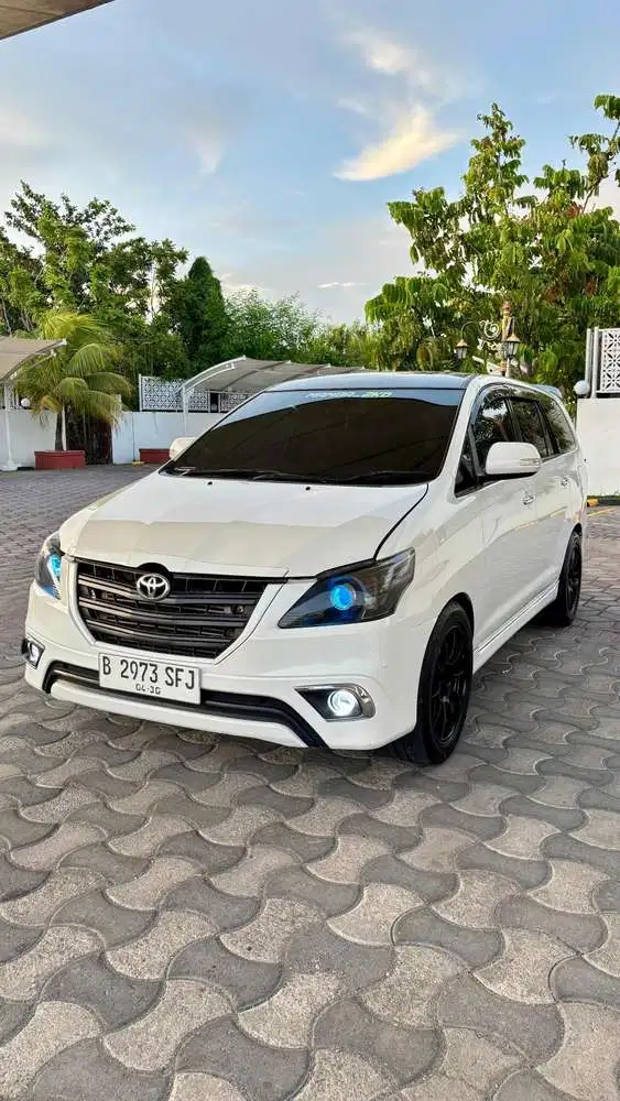 Toyota Kijang Innova 2015 Diesel