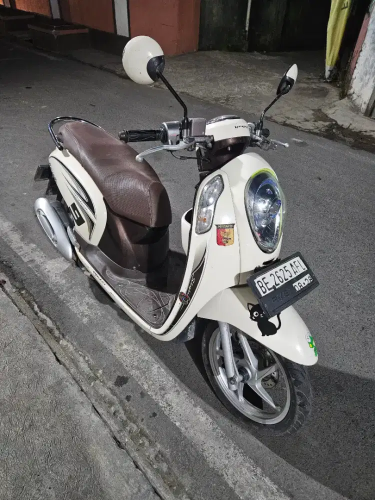 Scoopy 2014 pajak hidup