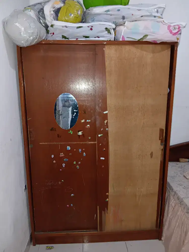 Lemari Pakaian Kayu Jati ukuran 120x180