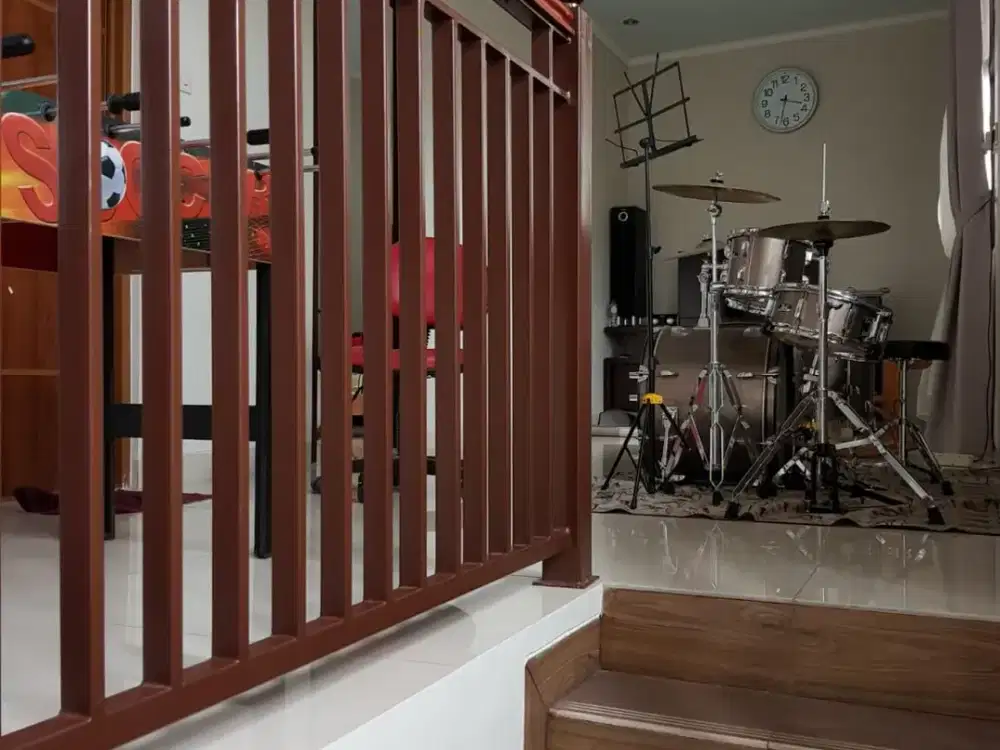 Di Jual Rumah Strategis Dlm Komplek di Pondok Cabe