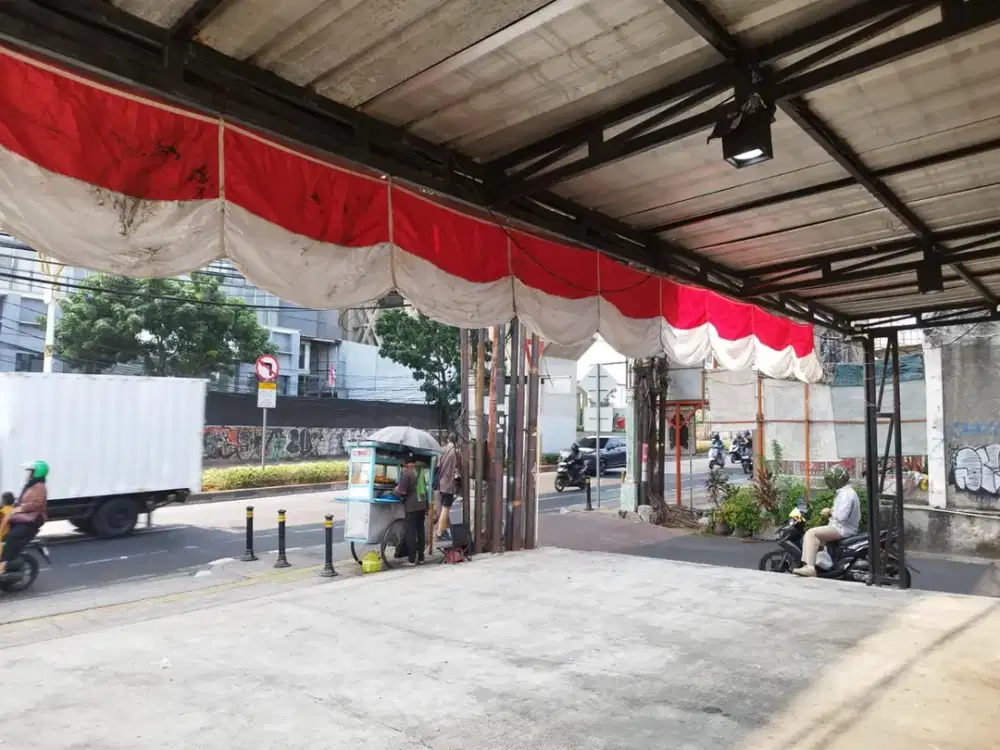 Disewakan ruko ex kantor dan showroom mobil di RS fatmawati jakarta selatan