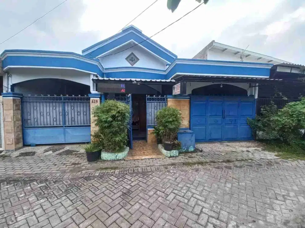 DI JUAL RUMAH 

PERUM TENGGULUNAN MEGA ASRI BLOK A-28
KEL. : TENGGULUNAN
KEC. : CANDI
KAB  : SIDOARJO