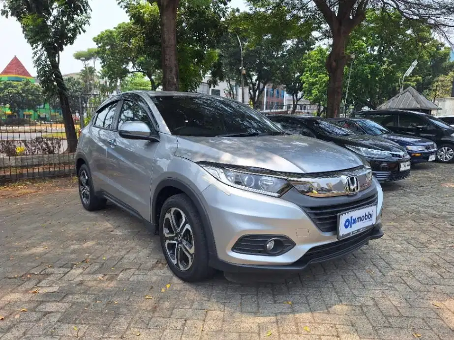 DP MURAH Honda HR-V 1.5 E Bensin-AT 2021  CAJTD