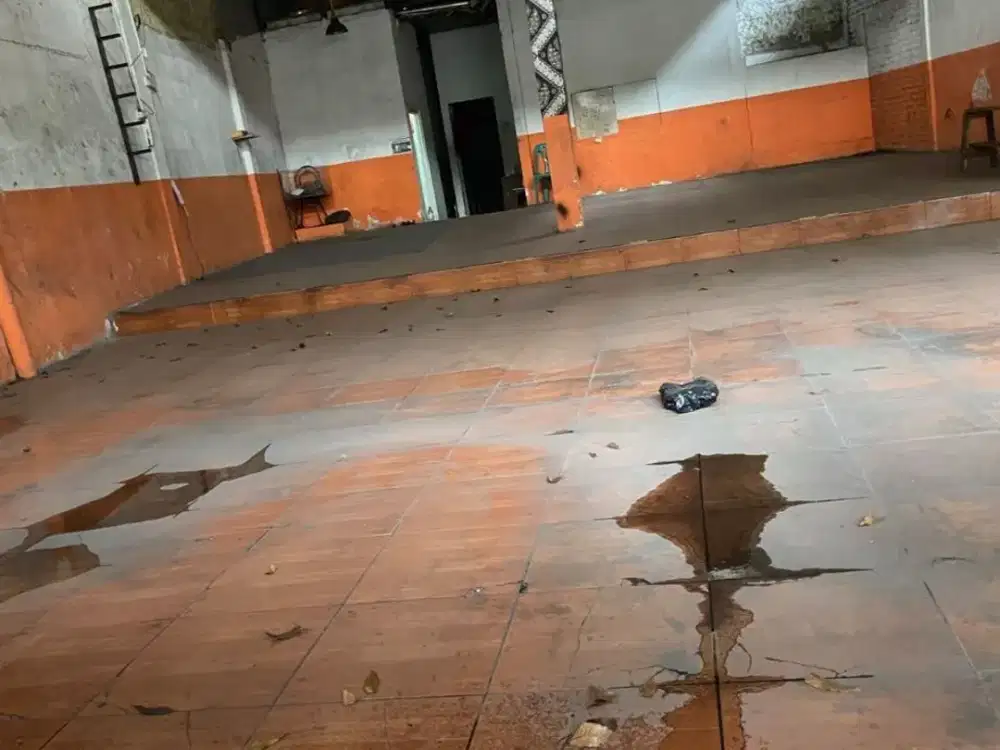 Ruko Hitung Tanah di Mainroad Gatot Subroto Bandung