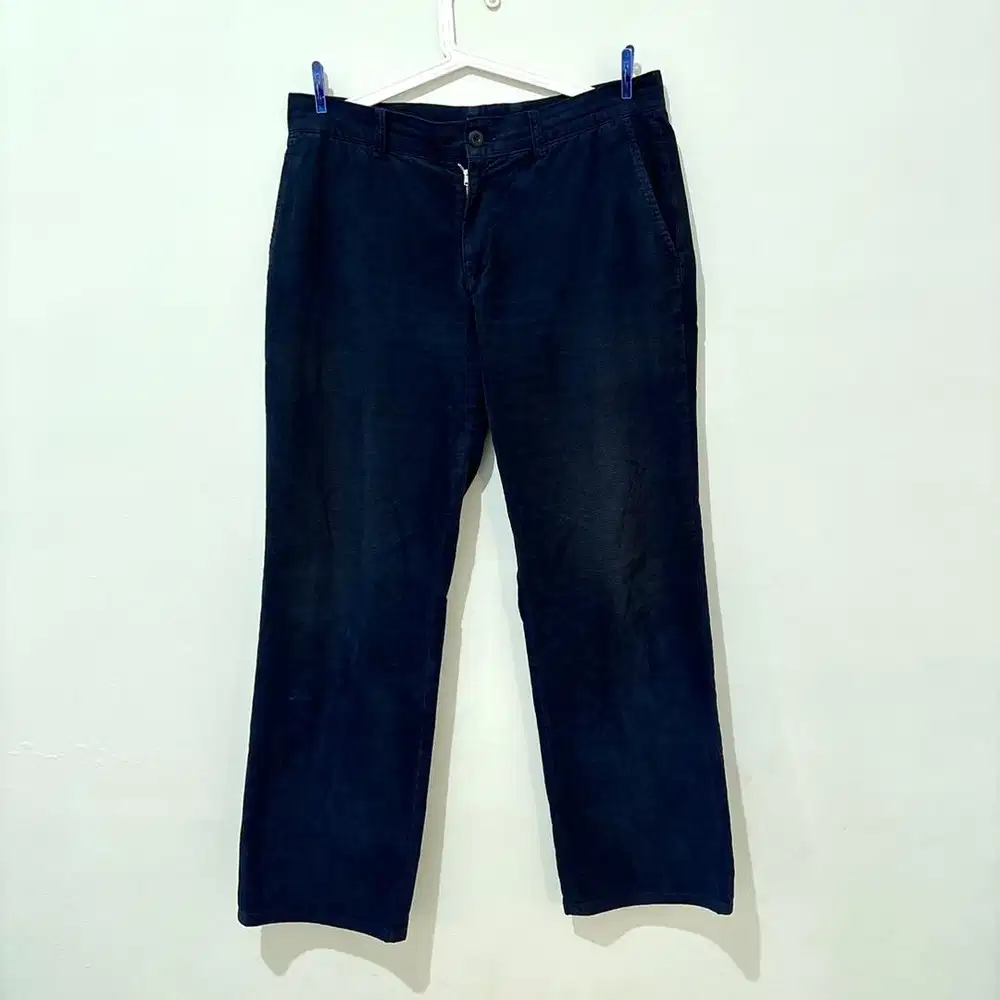 Celana cordu Seduction de Nicole Navy carhartt dickies uniqlo zara