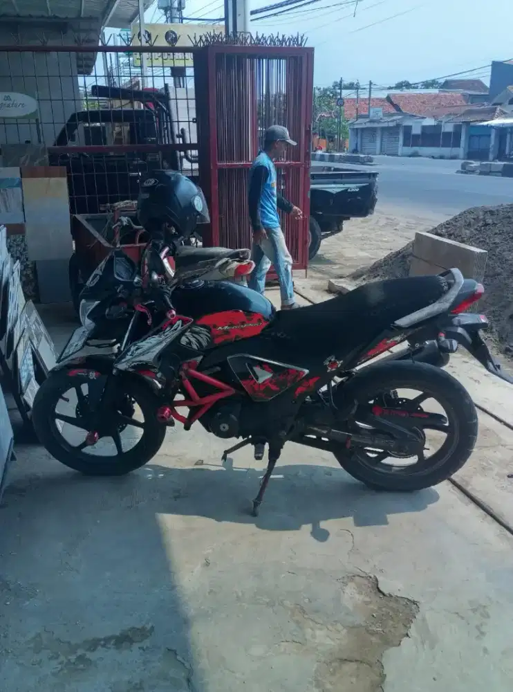 Honda Megapro Primus monoshock 2014